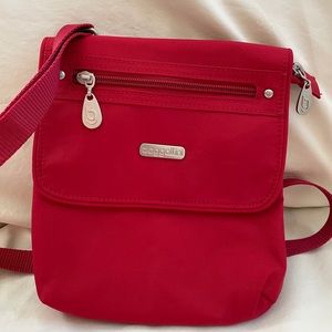 Baggallini red small crossbody